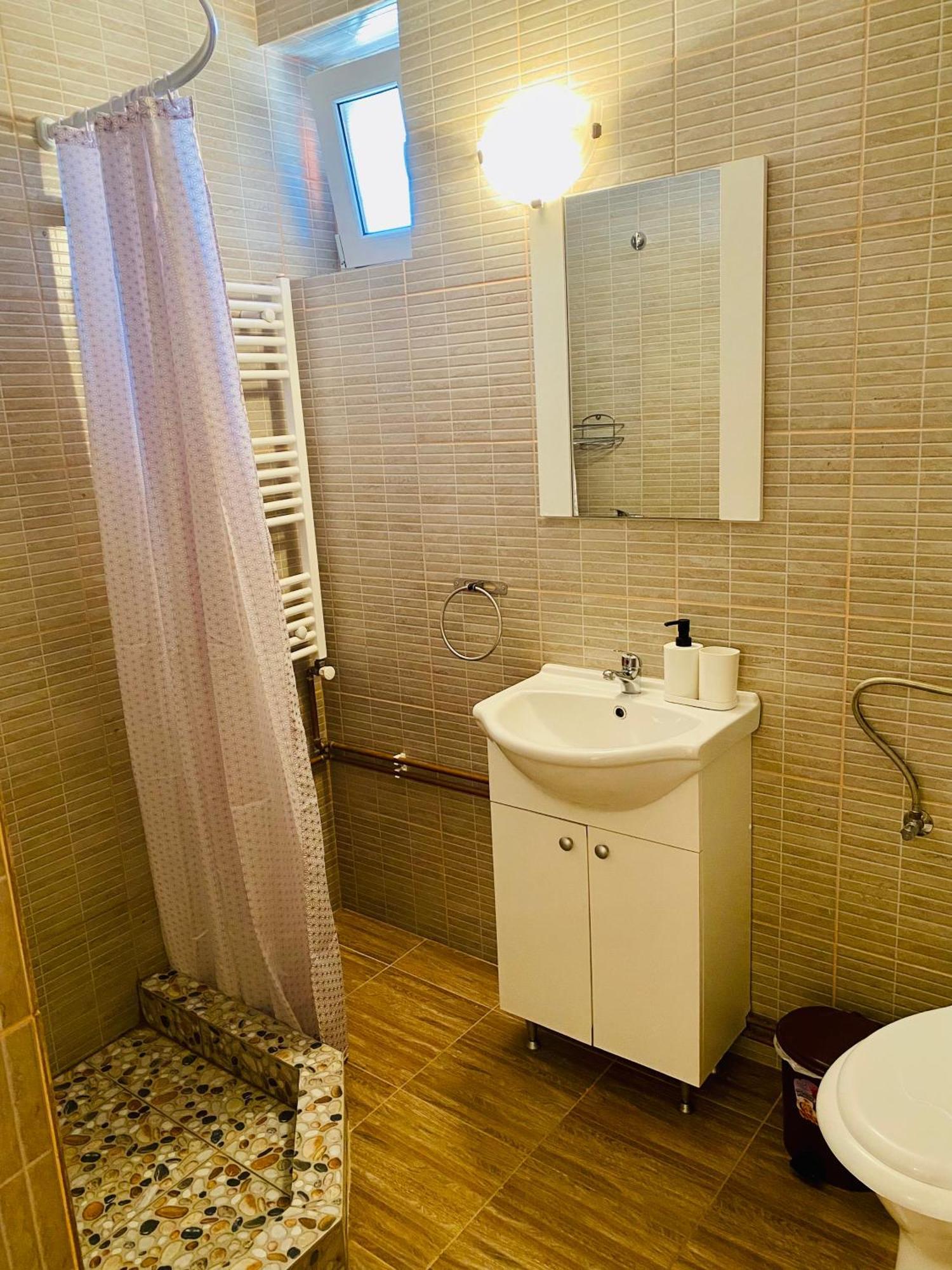 Casa Victoria Hotel Cartisoara Luaran gambar