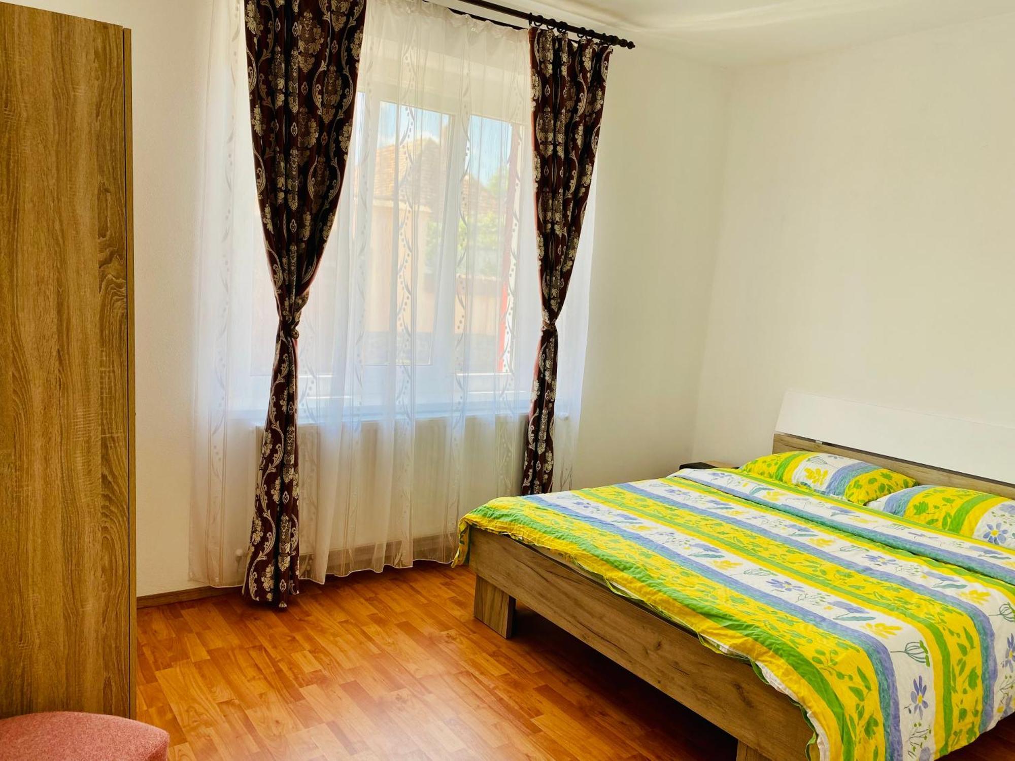 Casa Victoria Hotel Cartisoara Luaran gambar
